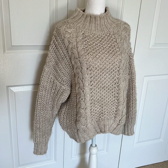 Universal Threads Knit Sweater - Picture 3 of 5